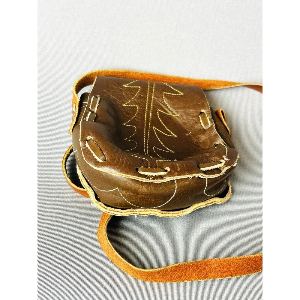Vintage‎ Small Leather Pouch With Strap